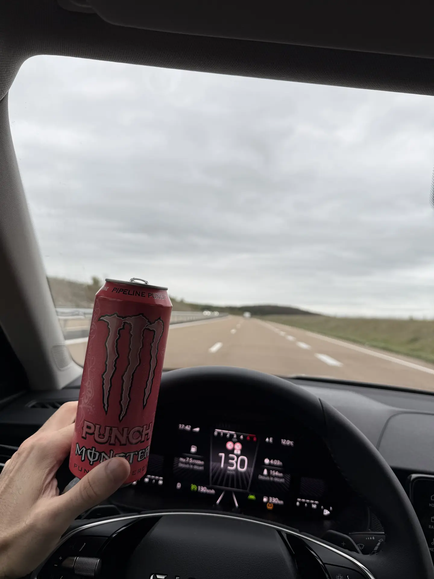Juice Monster Pipeline Punch