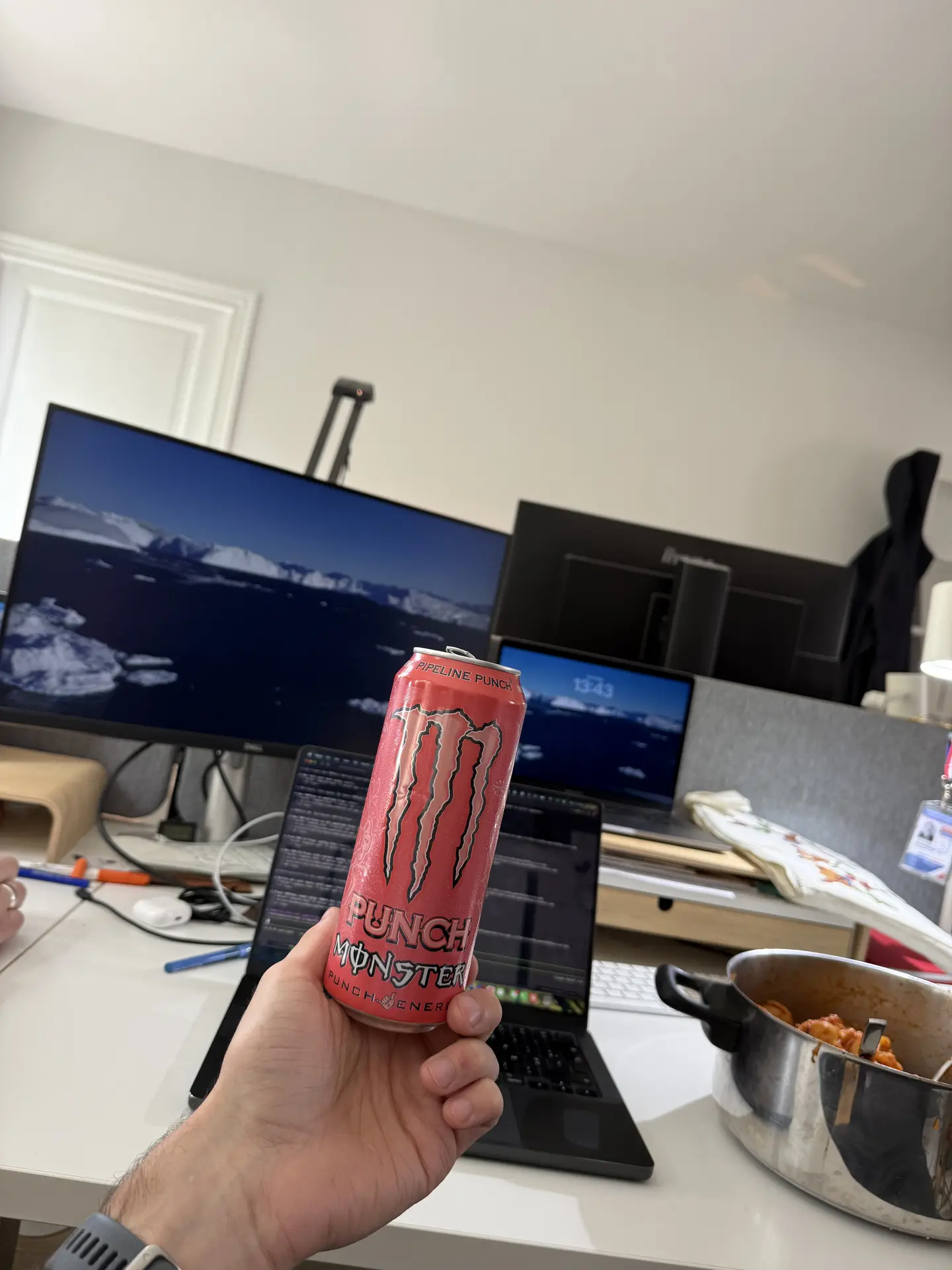 Juice Monster Pipeline Punch submitted by edouardcourty