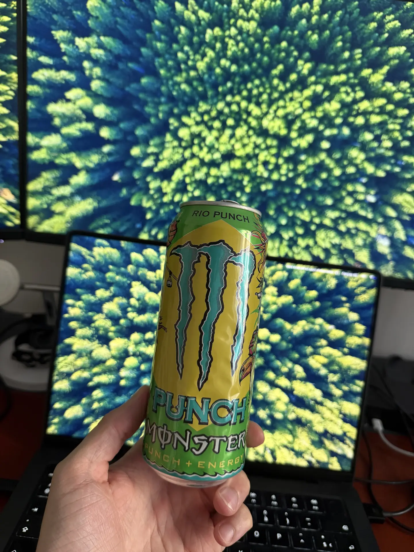Juice Monster Rio Punch submitted by edouardcourty