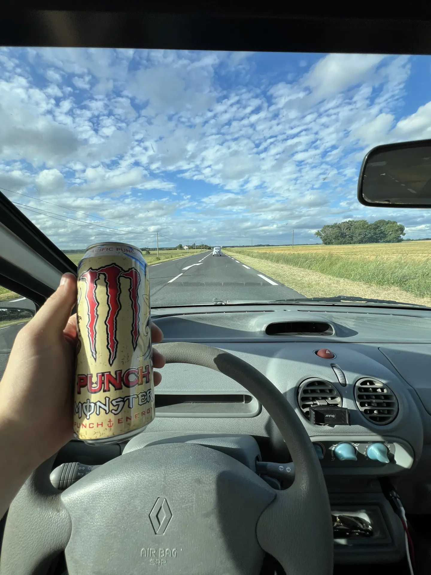 Juice Monster Pacific Punch submitted by Lord_Colin