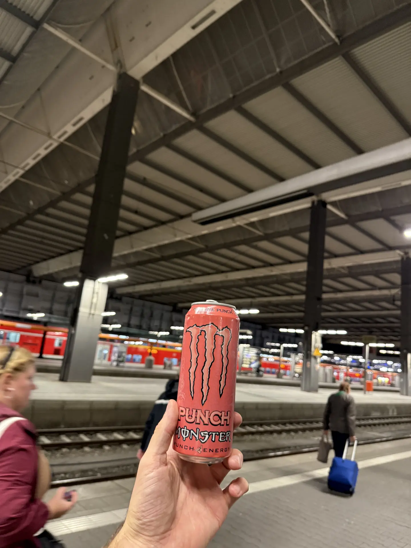 Juice Monster Pipeline Punch